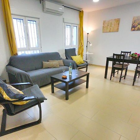 Noria Is A Comfortable Apartment With Patio And Large Terrace In Conil Конил-де-ла-Фронтера Екстериор снимка